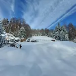 U Vesele Lisky Hutisko