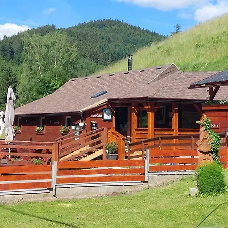 Konukevi U Vesele Lisky Hutisko